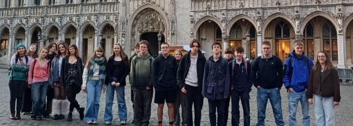 QE students in Brussels